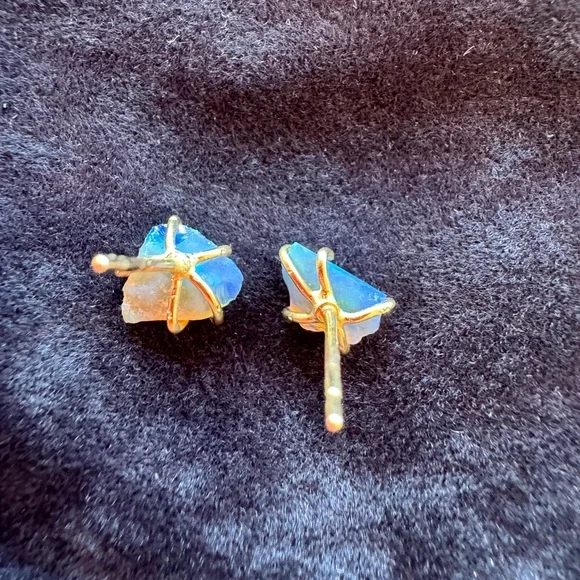 Variance Objects 14k gold Australian Opal Stud Earrings - Picture 5 of 8